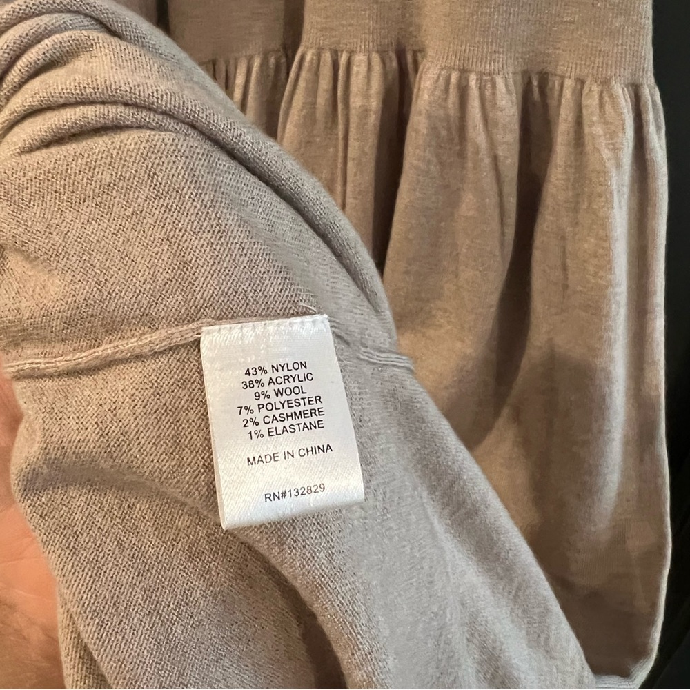 Helsa Maddison Maxi Knit Dress and Shelby Cardigan Size Small - Picture 8 of 11